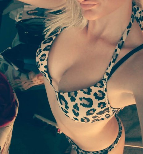 KRÁSNÁ SEXY CHTIVÁ JANNI